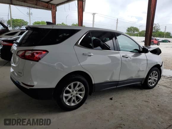 2020 Chevrolet Equinox LT with VIN 2GNAXUEV3L6103475, listed as a Copart auction lot 70532965 with 133,524 mi miles and Non repairable. Bid and sale history available at DreamBid. Image 3.