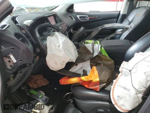 2020 Nissan Pathfinder SV with VIN 5N1DR2BM4LC623493, listed as a Copart auction lot 67711225 with Not provided miles and Salvage title. Bid and sale history available at DreamBid. Image 7.