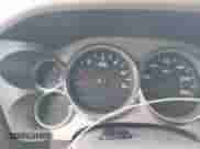 2007 GMC Sierra 1500 SLE1 z VIN 2GTEC13C671643993, wystawiony jako IAAI lot #41556101 z przebiegiem 212 097 mil mil oraz . Historia ofert i sprzedaży dostępna na DreamBid. Obrazek 7.