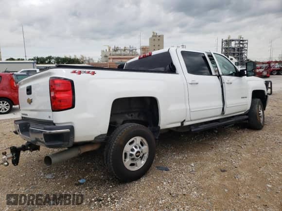 2019 Chevrolet Silverado 2500HD LT z VIN 1GC1KSEY3KF240538, wystawiony jako Copart lot #60036385 z przebiegiem Nie podano mil oraz Szkoda całkowita • Salvage title. Historia ofert i sprzedaży dostępna na DreamBid. Obrazek 3.