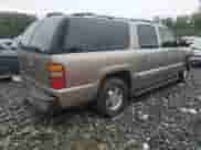 2001 Chevrolet Suburban LS with VIN 3GNEC16T91G165893, listed as a Copart auction lot 72577224 with 270,842 mi miles and Salvage title. Bid and sale history available at DreamBid. Image 3.