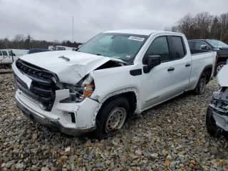 2021 GMC Sierra 1500 with VIN 1GTR9AEH0MZ136633, listed as a Copart auction lot 46904655 with 80,490 mi miles and Salvage title. Bid and sale history available at DreamBid. Image 1.