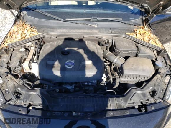 2015 Volvo S60 T5 Drive-E Platinum с VIN YV140MFM9F2336529, выставлен на аукционе Copart как лот 87943575 с пробегом 73 280 миль миль и Списание • Salvage title. История ставок и продаж доступна на DreamBid. Изображение 11.
