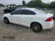 2014 Volvo S60 T5 с VIN YV1612FSXE2289504, выставлен на аукционе Copart как лот 61221985 с пробегом 121 033 миль миль и Списание • Salvage title. История ставок и продаж доступна на DreamBid. Изображение 2.