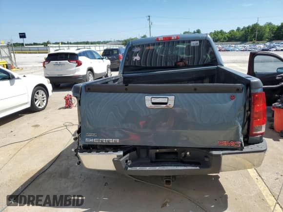 2011 GMC Sierra 1500 SL с VIN 3GTP2UEA1BG370292, выставлен на аукционе Copart как лот 61394435 с пробегом Не указан миль и На запчасти • Non repairable. История ставок и продаж доступна на DreamBid. Изображение 6.