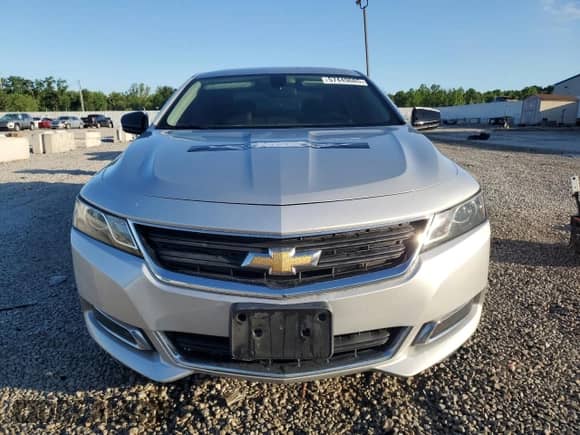 2018 Chevrolet Impala LS with VIN 2G11Z5SA5J9102861, listed as a Copart auction lot 57449685 with 231,148 mi miles and Salvage title. Bid and sale history available at DreamBid. Image 5.