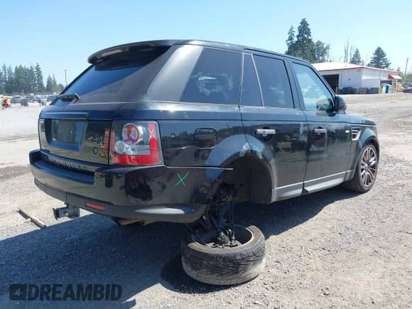 2010 Land Rover Range Rover Sport HSE Lux z VIN SALSK2D47AA238928, wystawiony jako IAAI lot #42762024 z przebiegiem 265 751 mil mil oraz . Historia ofert i sprzedaży dostępna na DreamBid. Obrazek 4.