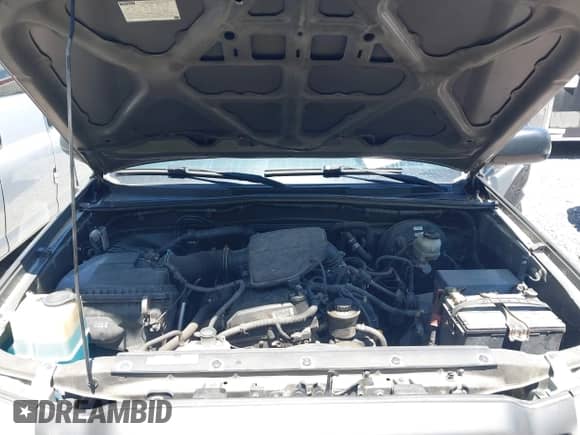 2010 Toyota Tacoma с VIN 5TENX4CN4AZ687209, выставлен на аукционе IAAI как лот 42312569 с пробегом 147 353 миль миль и . История ставок и продаж доступна на DreamBid. Изображение 10.