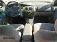 2000 Dodge Intrepid z VIN 2B3HD46R8YH382677, wystawiony jako Copart lot #63793105 z przebiegiem 105 334 mil mil oraz Szkoda całkowita • Salvage title. Historia ofert i sprzedaży dostępna na DreamBid. Obrazek 8.