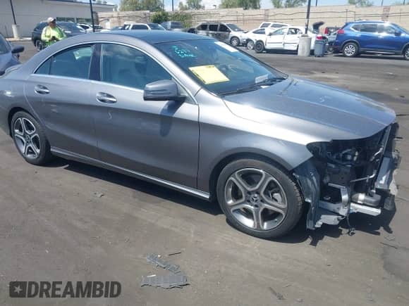 2018 Mercedes-Benz CLA 250 с VIN WDDSJ4EB2JN531878, выставлен на аукционе IAAI как лот 43084538 с пробегом 65 539 миль миль и . История ставок и продаж доступна на DreamBid. Изображение 1.