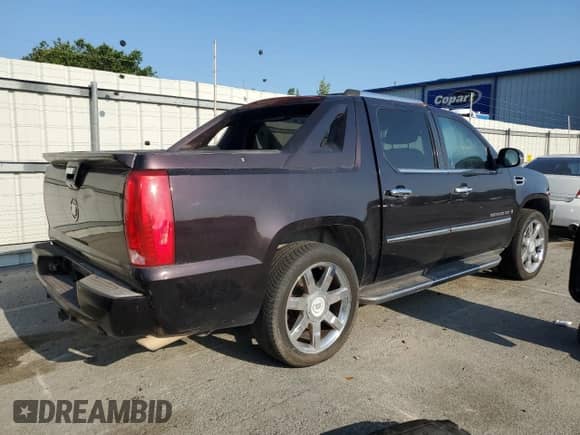 2008 Cadillac Escalade EXT with VIN 3GYFK62818G234000, listed as a Copart auction lot 62006445 with 268,938 mi miles and Clean title. Bid and sale history available at DreamBid. Image 3.