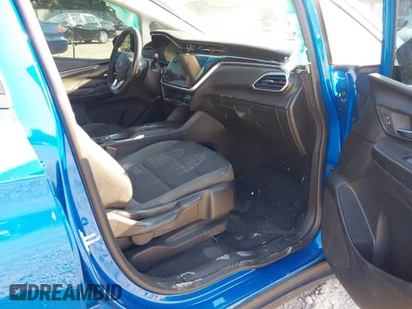 2023 Chevrolet Bolt EV 1LT с VIN 1G1FW6S00P4120675, выставлен на аукционе IAAI как лот 42823745 с пробегом 57 260 миль миль и . История ставок и продаж доступна на DreamBid. Изображение 5.