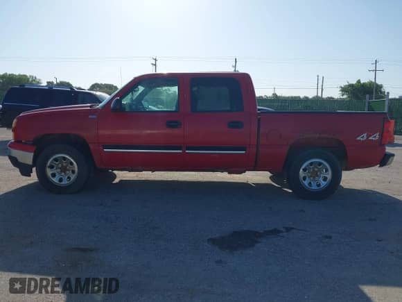 2007 Chevrolet Silverado 1500 LS с VIN 2GCEK13V671100471, выставлен на аукционе IAAI как лот 42540545 с пробегом Не указан миль и . История ставок и продаж доступна на DreamBid. Изображение 14.