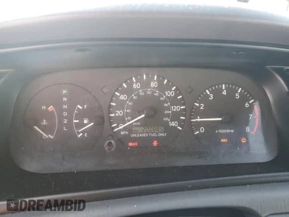 1999 Toyota Camry LE z VIN JT2BG22K5X0379921, wystawiony jako Copart lot #83845065 z przebiegiem 200 885 mil mil oraz Szkoda całkowita • Salvage title. Historia ofert i sprzedaży dostępna na DreamBid. Obrazek 9.