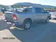 2019 Ram 1500 Big Horn z VIN 1C6RRFFG1KN780429, wystawiony jako IAAI lot #43109966 z przebiegiem 59 374 mil mil oraz . Historia ofert i sprzedaży dostępna na DreamBid. Obrazek 4.