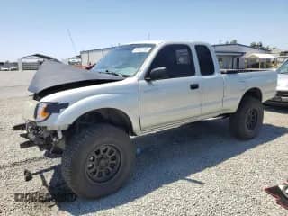 2000 Toyota Tacoma с VIN 4TAWN72N7YZ660763, выставлен на аукционе Copart как лот 57322795 с пробегом 208 638 миль миль и На запчасти • Non repairable. История ставок и продаж доступна на DreamBid. Изображение 1.