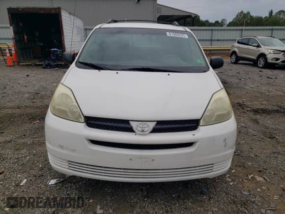2005 Toyota Sienna CE с VIN 5TDZA23C35S327714, выставлен на аукционе Copart как лот 81909225 с пробегом 196 709 миль миль и Чистый • Clean title. История ставок и продаж доступна на DreamBid. Изображение 5.