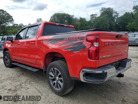 2022 Chevrolet Silverado 1500 LT with VIN 1GCPDDEK2NZ545057, listed as a Copart auction lot 62767975 with 55,304 mi miles and Salvage title. Bid and sale history available at DreamBid. Image 2.