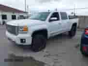 2014 GMC Sierra 1500 Denali z VIN 3GTU2WEJ8EG553336, wystawiony jako IAAI lot #43521471 z przebiegiem 177 785 mil mil oraz . Historia ofert i sprzedaży dostępna na DreamBid. Obrazek 2.