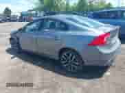 2017 Volvo S60 Dynamic с VIN YV126MFL4H2432746, выставлен на аукционе IAAI как лот 42219365 с пробегом 169 504 миль миль и . История ставок и продаж доступна на DreamBid. Изображение 3.