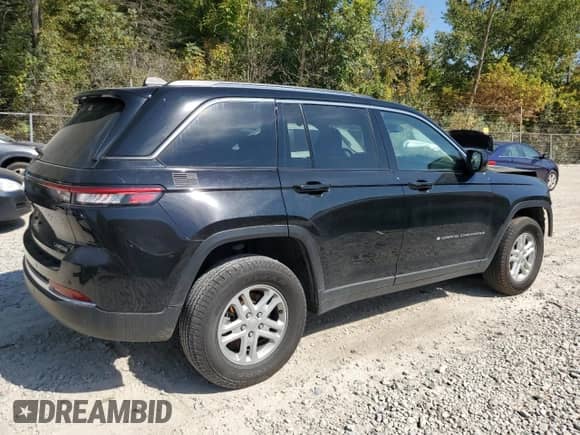 2023 Jeep Grand Cherokee Altitude with VIN 1C4RJHAG8PC530496, listed as a Copart auction lot 80065655 with 28,706 mi miles and Salvage title. Bid and sale history available at DreamBid. Image 3.