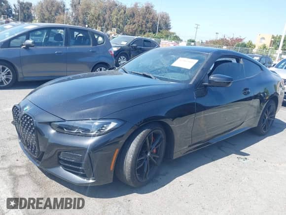 2023 BMW 4 Series M440i с VIN WBA83AP00PCM82996, выставлен на аукционе IAAI как лот 42302959 с пробегом 17 740 миль миль и . История ставок и продаж доступна на DreamBid. Изображение 17.