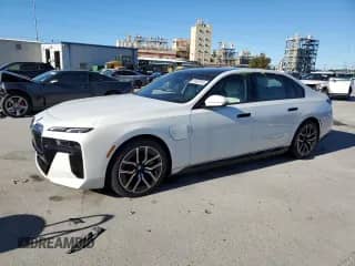 2024 BMW 7 Series with VIN WBA43EH05RCP30909, listed as a Copart auction lot 81857914 with 66 mi miles and Non repairable. Bid and sale history available at DreamBid. Image 1.