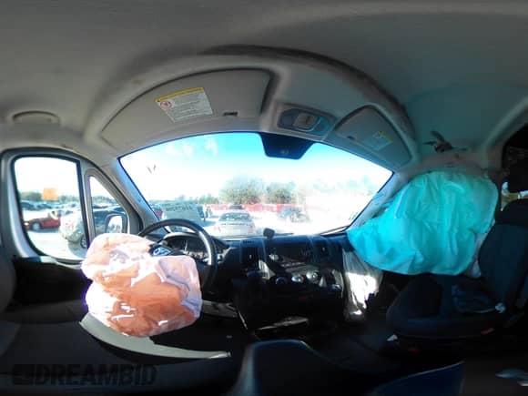 2020 Ram ProMaster Cargo с VIN 3C6TRVDG4LE135993, выставлен на аукционе IAAI как лот 41675206 с пробегом 45 951 миль миль и . История ставок и продаж доступна на DreamBid. Изображение 18.