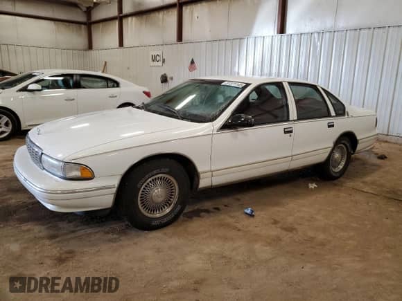 1996 Chevrolet Caprice 1SA Special Value с VIN 1G1BL52W3TR164138, выставлен на аукционе Copart как лот 51371145 с пробегом 217 857 миль миль и Чистый • Clean title. История ставок и продаж доступна на DreamBid. Изображение 1.
