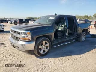 2017 Chevrolet Silverado 1500 LT with VIN 3GCPCRECXHG440537, listed as a Copart auction lot 85129925 with 114,215 mi miles and Salvage title. Bid and sale history available at DreamBid. Image 1.
