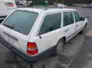 1987 Mercedes-Benz 300 с VIN WDBEB93D4HF025493, выставлен на аукционе IAAI как лот 41849239 с пробегом 343 514 миль миль и . История ставок и продаж доступна на DreamBid. Изображение 4.