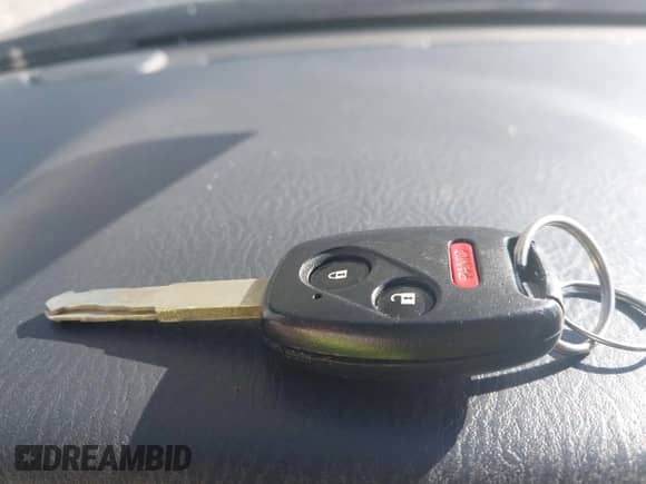 2006 Honda Pilot EX with VIN 5FNYF28466B014354, listed as a IAAI auction lot 43526481 with 201,016 mi miles and . Bid and sale history available at DreamBid. Image 11.