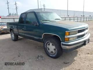 1998 Chevrolet Silverado 1500 с VIN 1GCEK19R9WR145386, выставлен на аукционе IAAI как лот 43100612 с пробегом 279 471 миль миль и . История ставок и продаж доступна на DreamBid. Изображение 1.