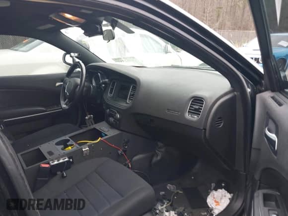 2022 Dodge Charger Police with VIN 2C3CDXAT6NH110044, listed as a IAAI auction lot 41292387 with 59,324 mi miles and . Bid and sale history available at DreamBid. Image 5.