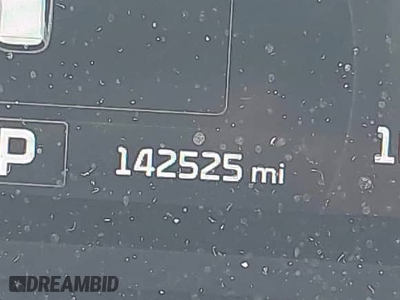 2016 Kia Sorento SXL with VIN 5XYPK4A55GG087778, listed as a IAAI auction lot 42431414 with 142,525 mi miles and . Bid and sale history available at DreamBid. Image 15.