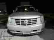 2007 Cadillac Escalade with VIN 1GYFK63857R138805, listed as a Copart auction lot 81889925 with 215,065 mi miles and Clean title. Bid and sale history available at DreamBid. Image 5.