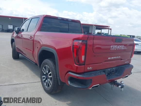 2021 GMC Sierra 1500 AT4 with VIN 1GTP9EEL0MZ284638, listed as a IAAI auction lot 40179412 with 117,272 mi miles and . Bid and sale history available at DreamBid. Image 3.