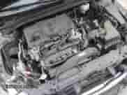 2020 Toyota Camry SE z VIN 4T1G11AK6LU341154, wystawiony jako Copart lot #84425325 z przebiegiem 57 367 mil mil oraz Czysty tytuł • Clean title. Historia ofert i sprzedaży dostępna na DreamBid. Obrazek 14.