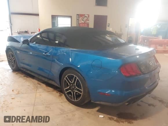 2020 Ford Mustang GT Premium с VIN 1FATP8FF4L5113062, выставлен на аукционе IAAI как лот 41971710 с пробегом 111 864 миль миль и . История ставок и продаж доступна на DreamBid. Изображение 3.