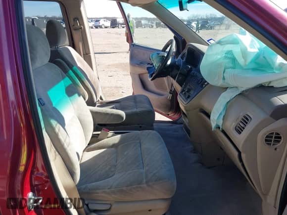 2004 Honda Odyssey EX-RES с VIN 5FNRL18814B126700, выставлен на аукционе IAAI как лот 41318826 с пробегом Не указан миль и . История ставок и продаж доступна на DreamBid. Изображение 5.