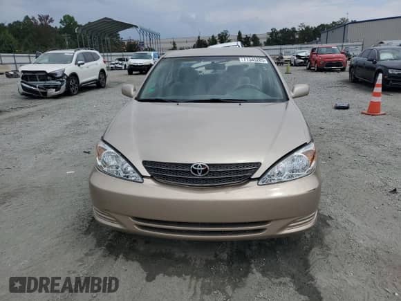 2003 Toyota Camry LE z VIN 4T1BE32K93U764142, wystawiony jako Copart lot #71345285 z przebiegiem 144 630 mil mil oraz Nie do naprawy • Non repairable. Historia ofert i sprzedaży dostępna na DreamBid. Obrazek 5.
