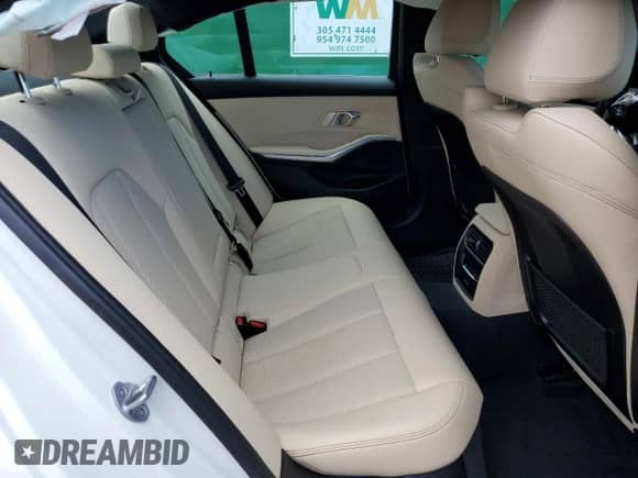 2023 BMW 3 Series 330i z VIN 3MW69FF0XP8D11071, wystawiony jako Copart lot #80536015 z przebiegiem 10 129 mil mil oraz Nie do naprawy • Non repairable. Historia ofert i sprzedaży dostępna na DreamBid. Obrazek 10.