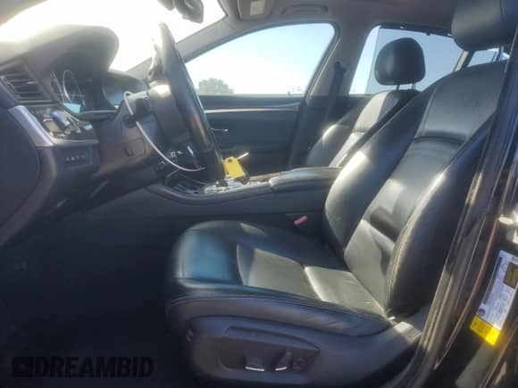 2016 BMW 5 Series 535i z VIN WBA5B1C51GG131675, wystawiony jako Copart lot #67647325 z przebiegiem 135 432 mil mil oraz Szkoda całkowita • Salvage title. Historia ofert i sprzedaży dostępna na DreamBid. Obrazek 7.