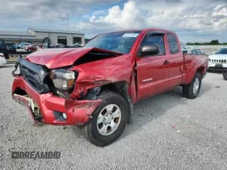 2014 Toyota Tacoma с VIN 5TFUU4EN4EX088499, выставлен на аукционе Copart как лот 67215395 с пробегом 217 548 миль миль и Списание • Salvage title. История ставок и продаж доступна на DreamBid. Изображение 1.