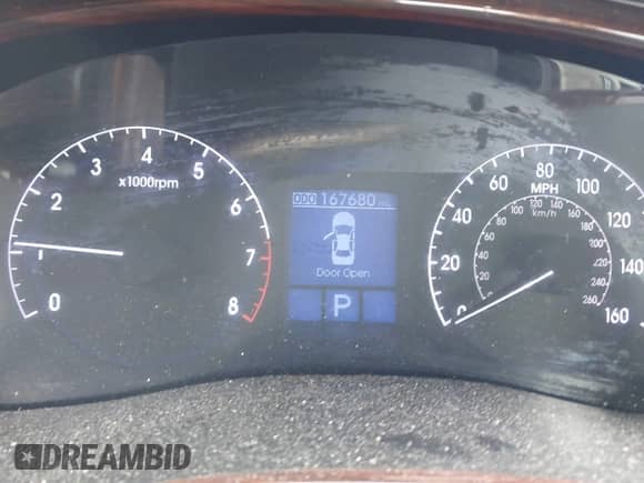 2014 Hyundai Genesis 3.8L с VIN KMHGC4DD0EU264227, выставлен на аукционе IAAI как лот 42623185 с пробегом 167 680 миль миль и . История ставок и продаж доступна на DreamBid. Изображение 15.
