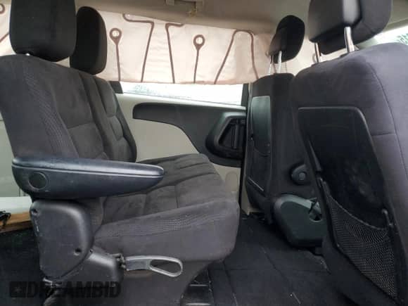 2014 Dodge Grand Caravan SE 30th Anniversary with VIN 2C4RDGBG1ER229685, listed as a Copart auction lot 81362245 with 60,178 mi miles and Non repairable. Bid and sale history available at DreamBid. Image 12.