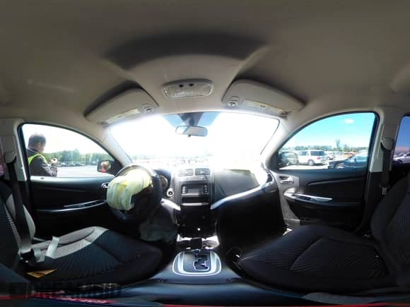 2014 Dodge Journey SE с VIN 3C4PDCAB7ET219732, выставлен на аукционе IAAI как лот 42370425 с пробегом 181 369 миль миль и . История ставок и продаж доступна на DreamBid. Изображение 18.