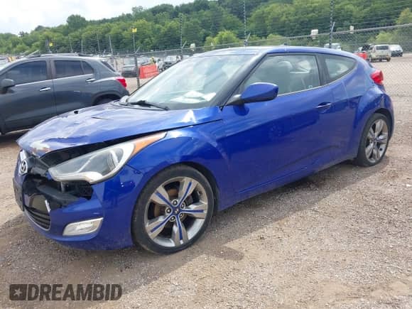 2012 Hyundai Veloster w/Black Int z VIN KMHTC6AD9CU054320, wystawiony jako IAAI lot #42750083 z przebiegiem 130 343 mil mil oraz . Historia ofert i sprzedaży dostępna na DreamBid. Obrazek 17.