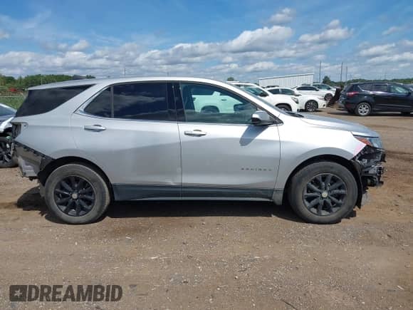 2020 Chevrolet Equinox LT с VIN 2GNAXUEV2L6108862, выставлен на аукционе IAAI как лот 43015968 с пробегом 151 606 миль миль и . История ставок и продаж доступна на DreamBid. Изображение 14.
