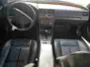 1999 Mercedes-Benz C 230/260/280/320 z VIN WDBHA24G8XA682177, wystawiony jako Copart lot #89120755 z przebiegiem 204 353 mil mil oraz Czysty tytuł • Clean title. Historia ofert i sprzedaży dostępna na DreamBid. Obrazek 8.